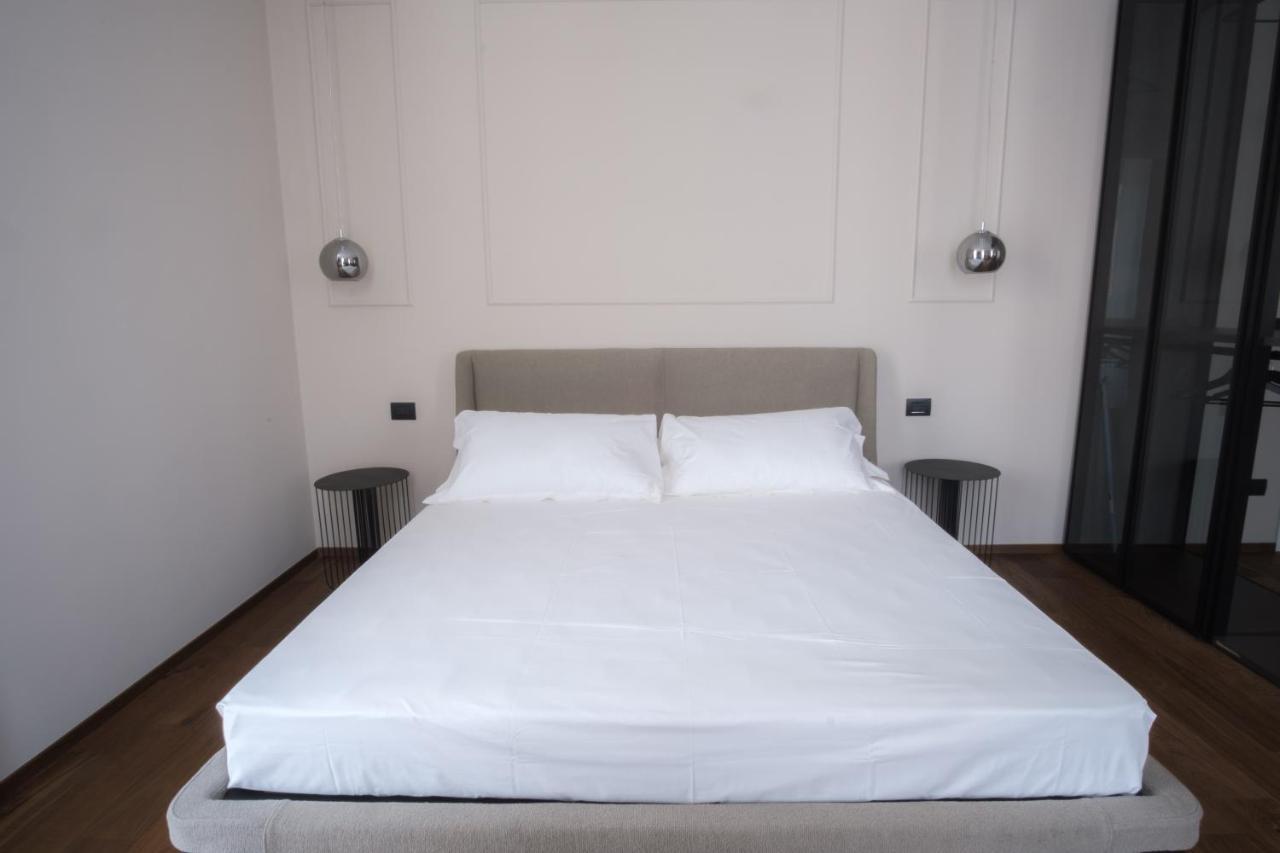 Palazzo Danisi Rooms&Suites Бари Экстерьер фото