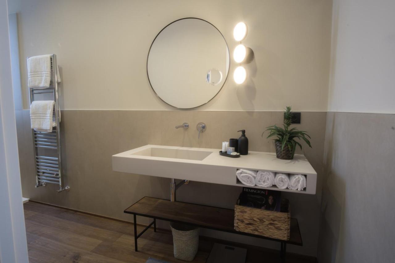 Palazzo Danisi Rooms&Suites Бари Экстерьер фото