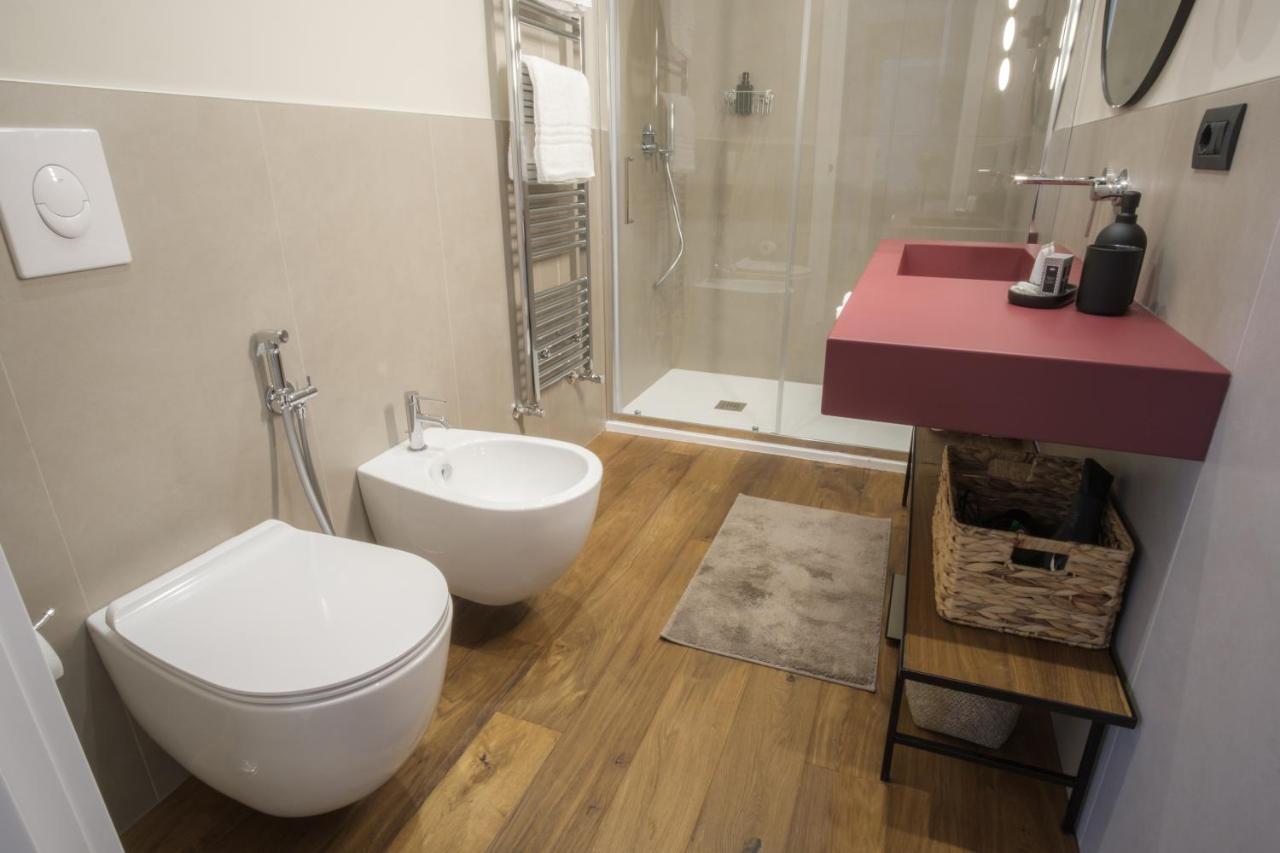 Palazzo Danisi Rooms&Suites Бари Экстерьер фото