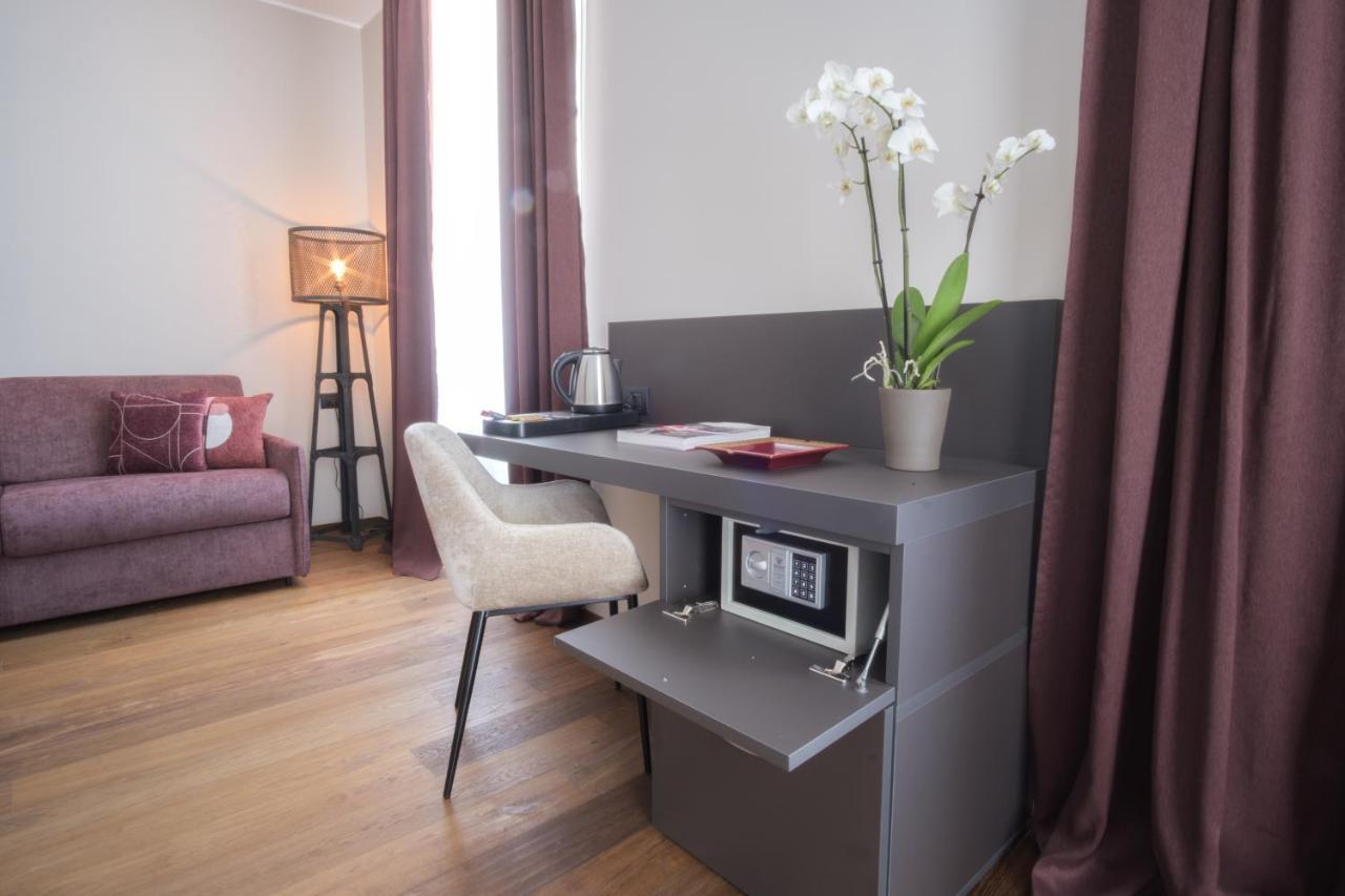 Palazzo Danisi Rooms&Suites Бари Экстерьер фото